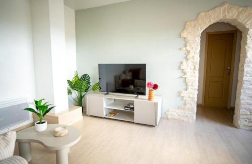 Fleury-les-Aubrais Apartamento | L'Arche de Fleury - Bright & quiet apartment 5 min from Orléans