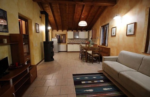 Monticelli Brusati Cabaña | Casa rural (alquiler íntegro) Agriturismo l'Arnia para 2 personas