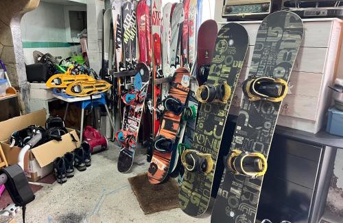 Luz-Saint-Sauveur Apartamento | L'Astazou "PRÊT gracieux du matériel de SKI" au studio
