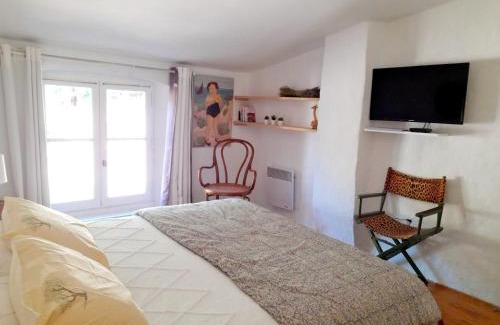 Roussillon Casa | L'atelier au coeur du village