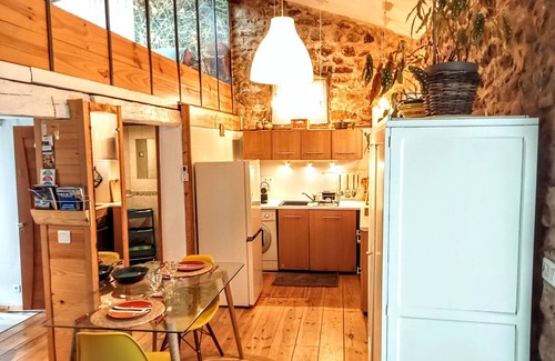 Saint-Cyr Casa | "L'Atelier de Pierre" Renovated country property.