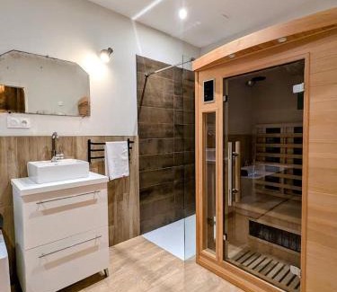 Riorges Apartamento | l'Atelier, sauna & spa