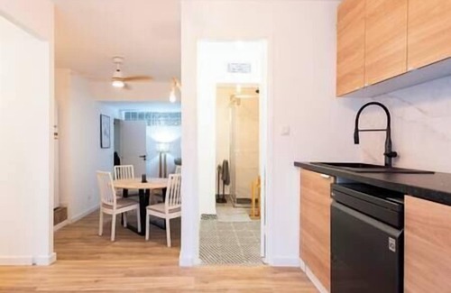 Foz do Douro Apartamento | L'Atelier - Warm Porto Loft