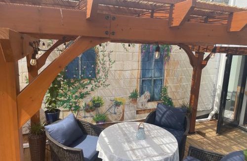 Belleville Apartamento | L'auberge De France Inn