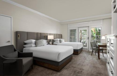 Del Mar Complejo | L'Auberge Del Mar Resort and Spa