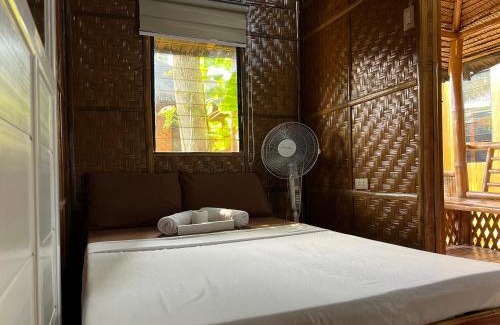 San Juan Casa | L Cafe Restobar & Lyn's Guest House