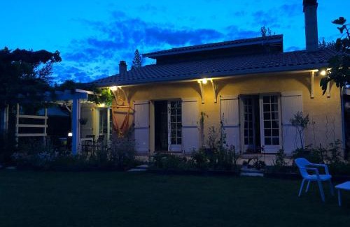 Gradignan Cama Y Desayuno | L'eau Bourde