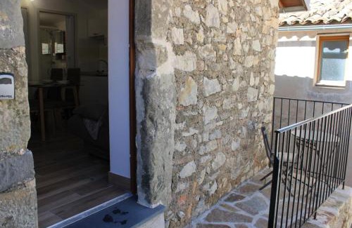 Luceram Casa | L'ecureuil de luceram