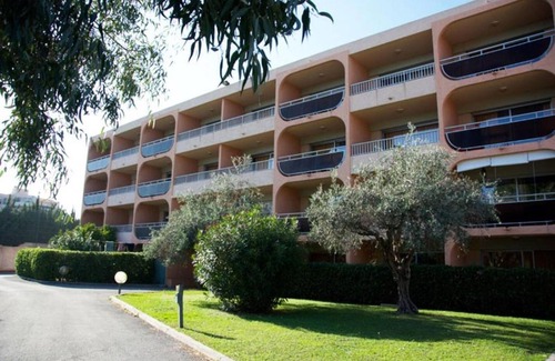 Golfe Juan Apartamento | L' EDEN appartement