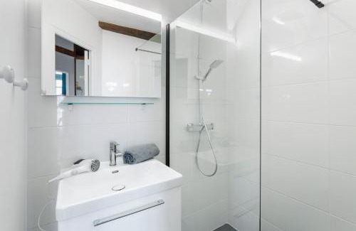 Decre-Cathedrale Apartamento | L'Emery - Central & Confortable