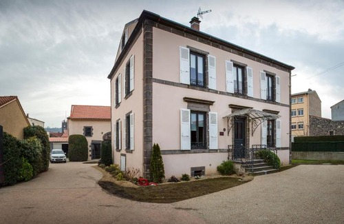 Aubiere Casa | L'Enclos de Ribains