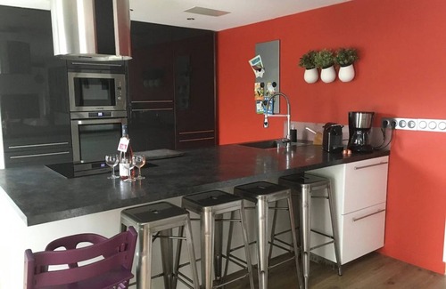Saint-Jean-des-Mauvrets Cabaña | Anvil, the forger's lodges