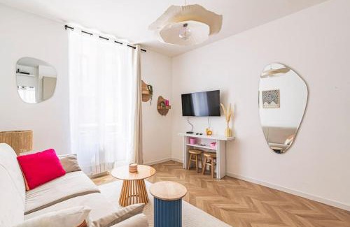 Chalons-en-Champagne Apartamento | L Envolé - Jacuzzi - Proche Gare et Centre ville