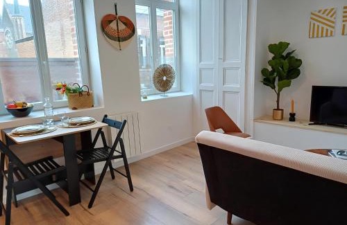 Sainte-Anne - Faubourg Noyon Apartamento | L'escapade - 1 lit et 1 couchage d'appoint pour enfant- Proche centre ville