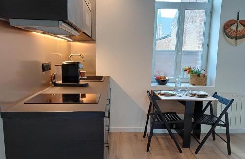 Sainte-Anne - Faubourg Noyon Apartamento | L'escapade - 1 lit et 1 couchage d'appoint pour enfant- Proche centre ville