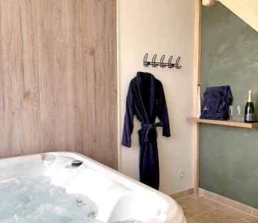Saint-Romain-sur-Cher Apartamento | L'Escapade Nature et SPA, 10 mn du ZooParc de Beauval
