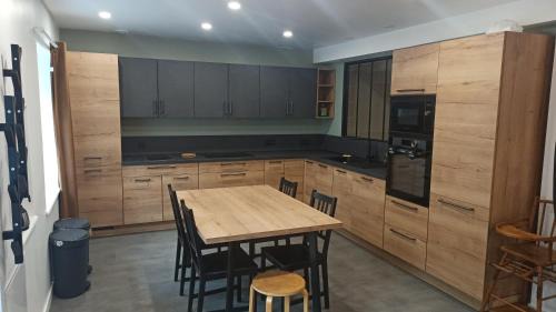 Saint-Parres-les-Vaudes Casa | L'esprit de famille