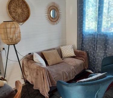 Rocbaron Apartamento | L'esquiróu