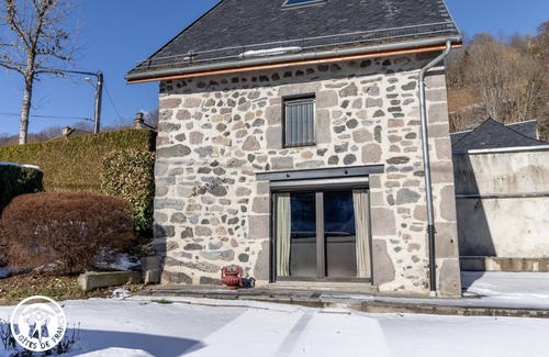Besse-en-Chandesse Casa | L'establou - Besse-et-saint-anastaise