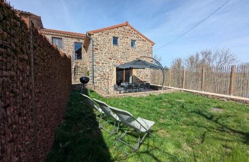 Saint-Just-pres-Brioude Casa | L'Etable - Le Hameau des Volcans, Maison de Vacances Luxe & Confort