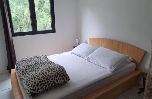 L'Etang-Sale Apartamento | L'ETANG SALE APPART 2 CHAMBRES