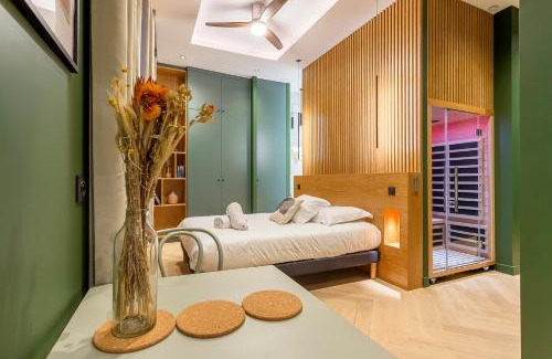 Croix Rousse Hotel | L'Exclusif Spa Suites Prestige Lyon Croix-Rousse