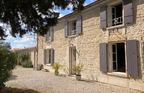 Chaille-les-Marais Casa | L'hébergerie sablotine
