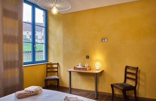 Bar-le-Duc Cama Y Desayuno | L'Hôte de la Couronne