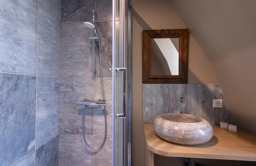 Bourges Apartamento | L'Hôtel de Panette - La Charpente climatisée Renaissance - cathédrale