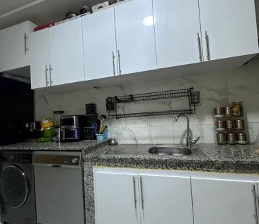 Quartier Al Adarissa Casa | l'habitation avec la famille