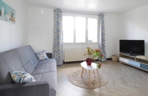 La Selle-en-Hermoy Apartamento | L'hermoyse Cosy Hyper Centre Ville