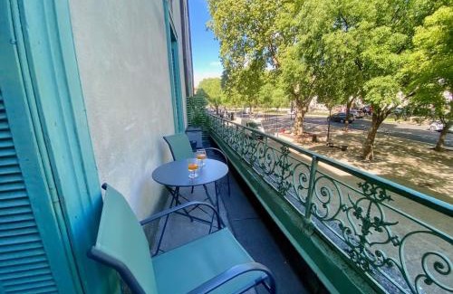 Nimes City Centre Apartamento | L'historien - avec balcon coeur de Nîmes
