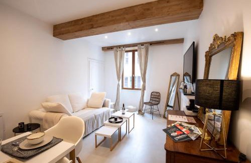 Chambery Apartamento | "L'historique" - Charmant appartement en centre-ville historique