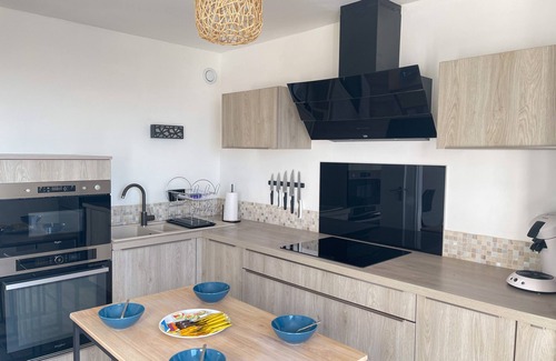 Port Apartamento | L'Horizon-Apartamento-Estándar-Baño con bañera-Vista a parte del mar