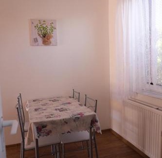 Sturovo Apartamento | L-House Štúrovo