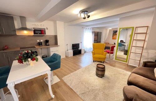 Riorges Apartamento | L'Idylle de Riorges
