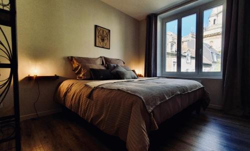 Ville Haute Apartamento | "L'imprévue", standing au pied de Notre-Dame