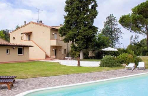Volterra Apartamento | L'isola che non c'è