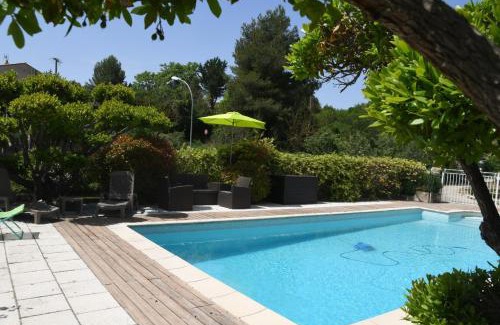 La Tour-d'Aigues Casa | L’ocabée
