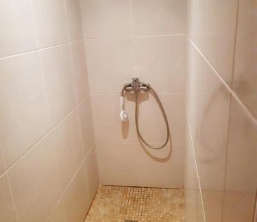 Bessan Apartamento | L'Olivier - Centre village - Au calme