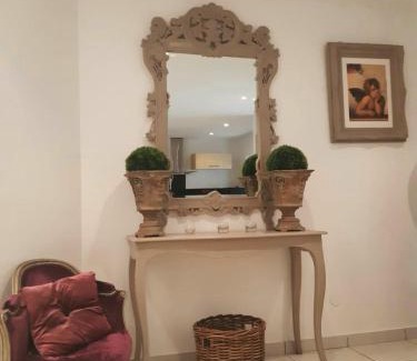 Bessan Apartamento | L'Olivier - Centre village - Au calme