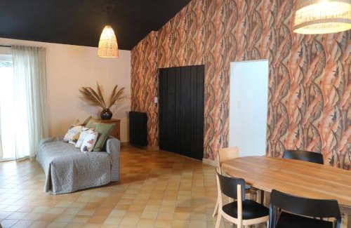 Poule-les-Echarmeaux Apartamento | L'orée de la Roche