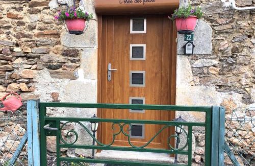 Rochechouart Casa | L’orée des fleurs
