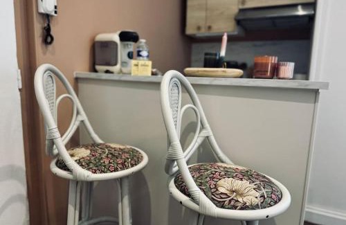 Saint-Helier Apartamento | L'Oréva, adorable studio Rennes