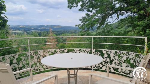 Cordes-sur-Ciel Cama Y Desayuno | L'oree de la gresigne