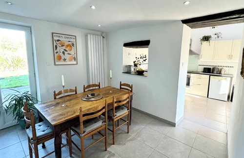 Pech-Luna Casa | L’Ostalet: a beautifully restored gîte near Mirepoix w/ large heated pool
