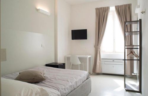 Zona Risorgimento Cama Y Desayuno | L'Ottava GuestHouse