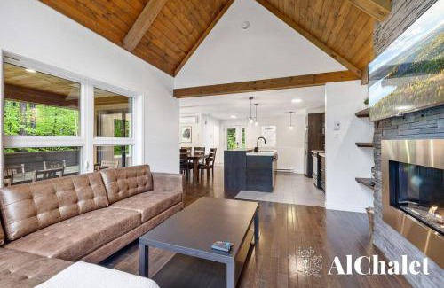 Petite-Riviere-Saint-Francois Chalet De Esquí | L'ours de Charlevoix - Chalet proche du Massif avec spa