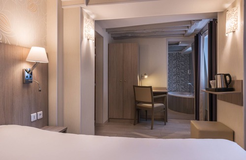L'Europe Hotel | L'Ouest Hôtel