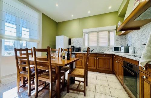 Ferrals-les-Corbieres Casa | L'Oustal de Papet